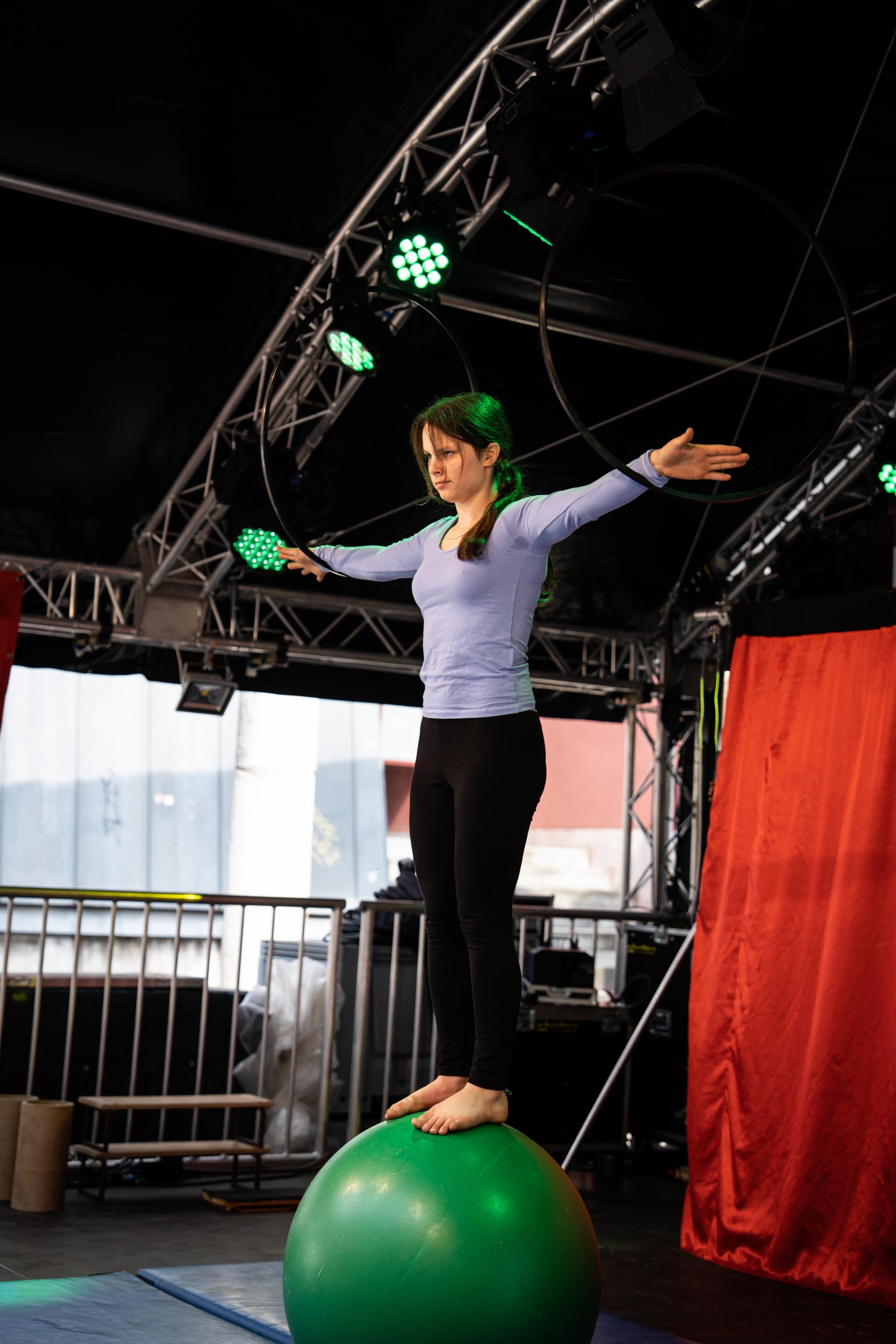 Heiligtumsfahrt 2023: Circus Configurani, Hofbühne, 12. Juni